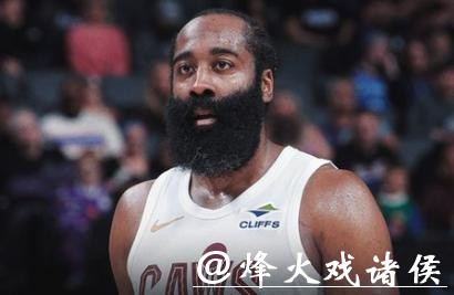 骑士一路北上豪取四连胜，距尼克斯仅1.5场之差