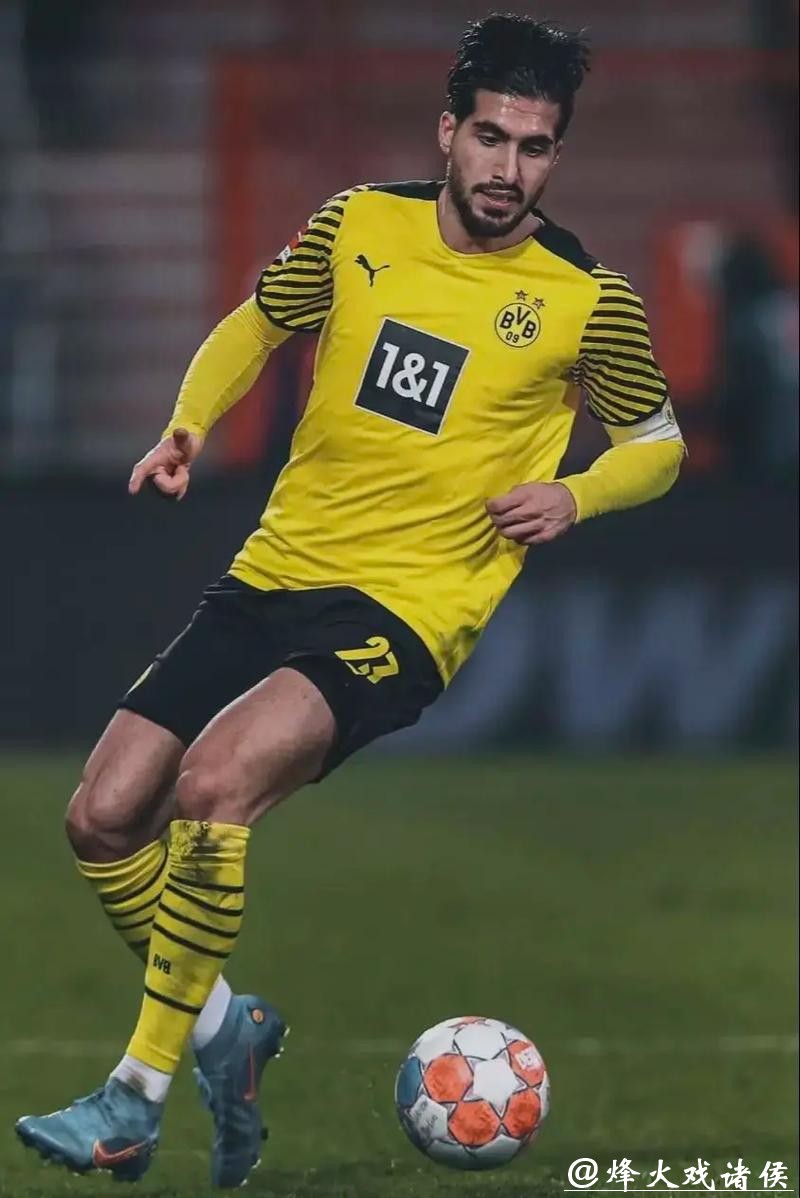 多特蒙德买断中场球员埃姆雷·詹 多特蒙德买断中场球员埃姆雷·詹